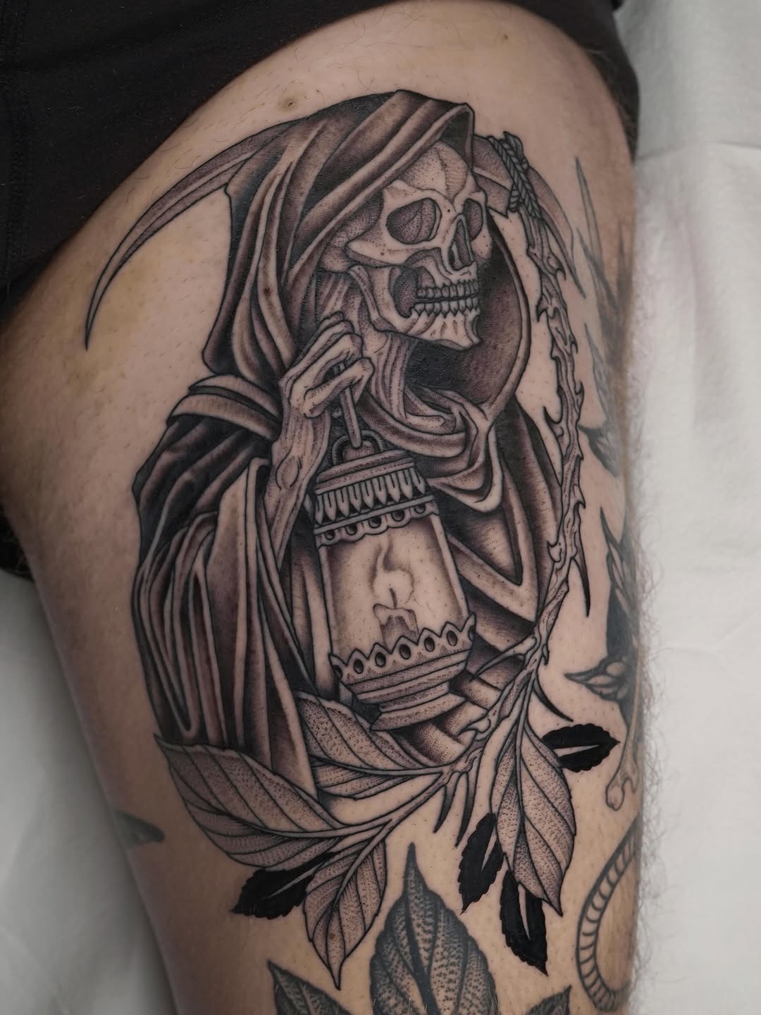 Tattoo by @thiefhands — black_and_grey, realism
