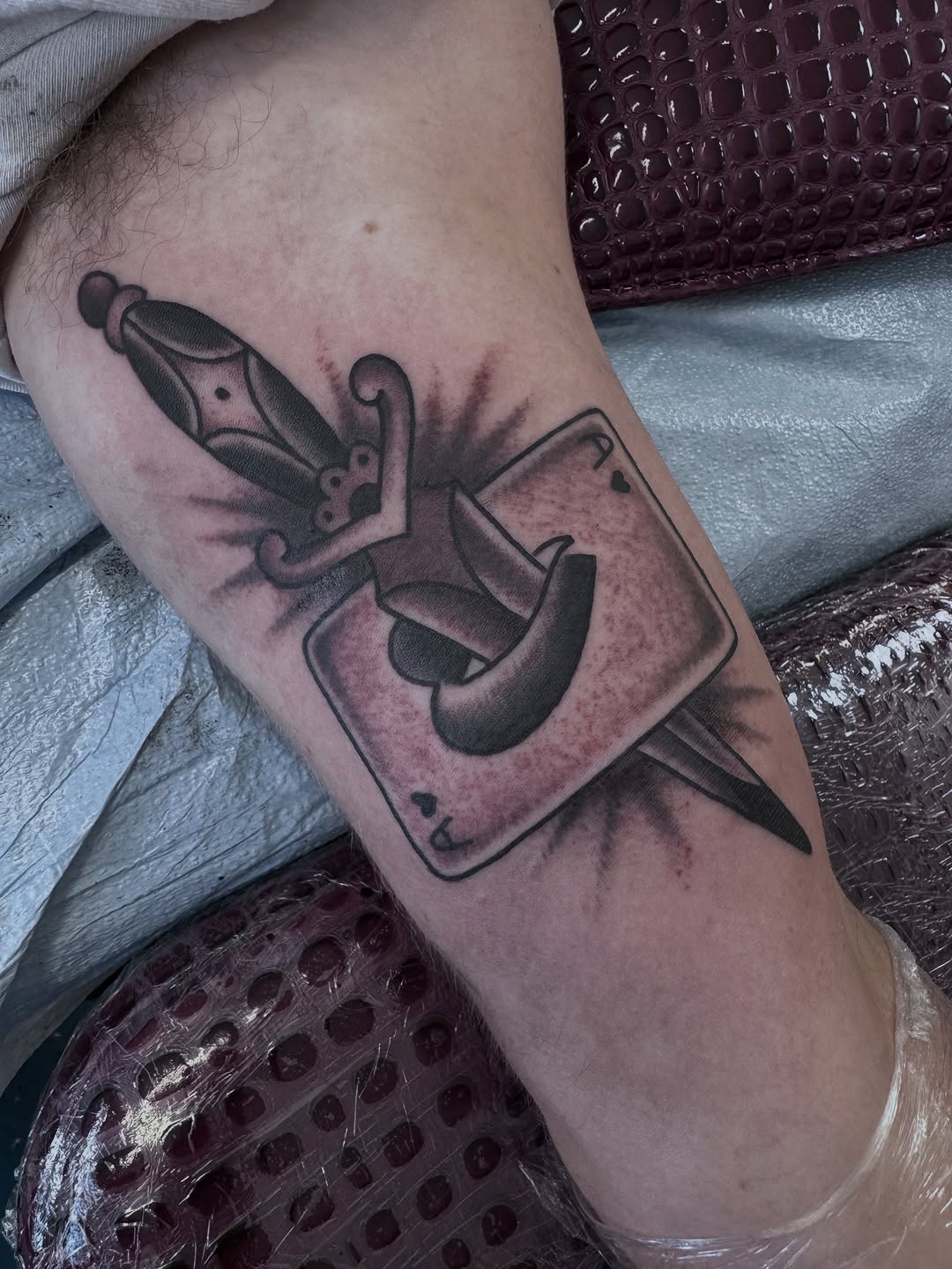 Tattoo by @averagewillie β american_traditional