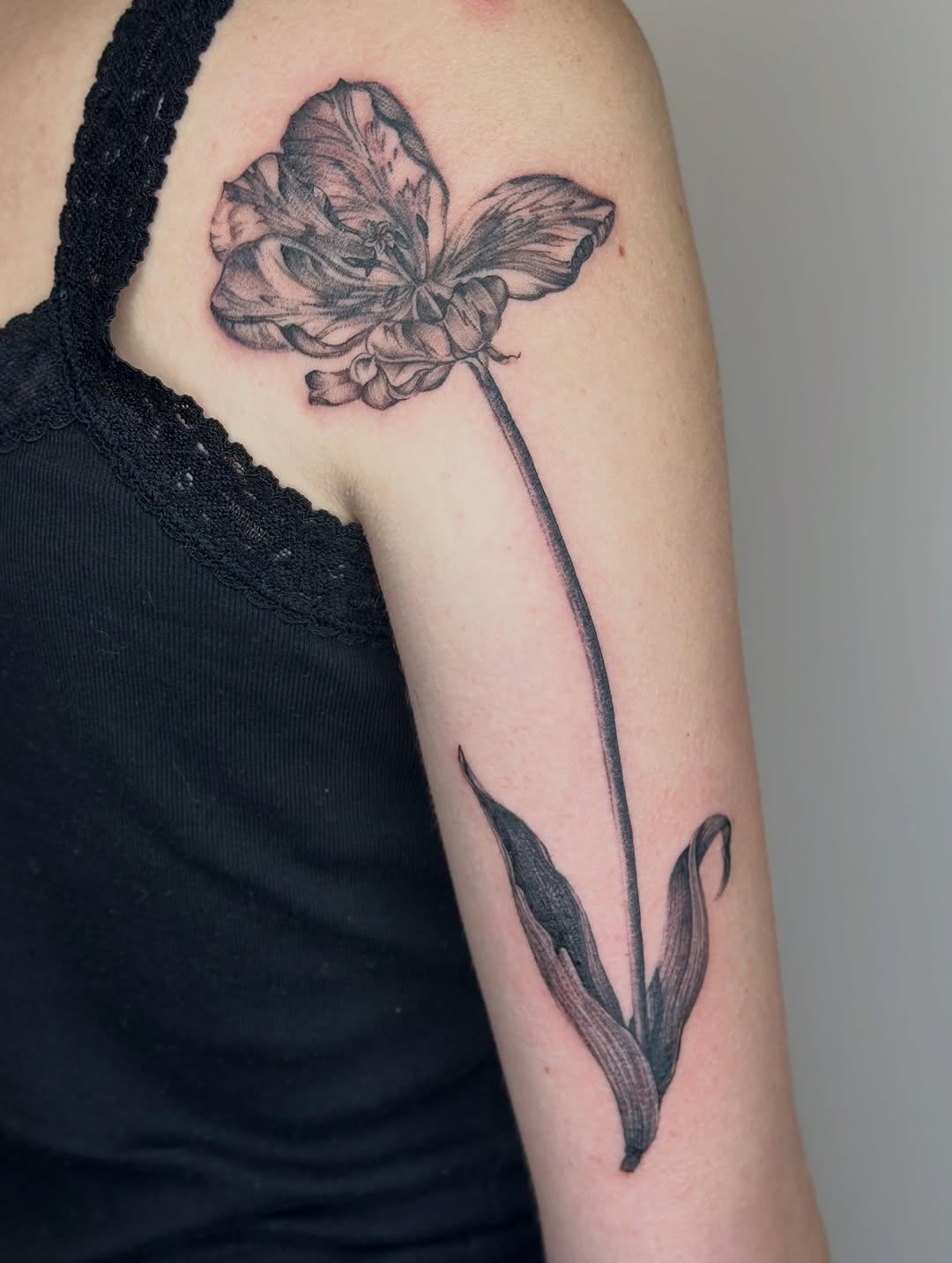 Tattoo by @gabymariatattoo — black_and_grey