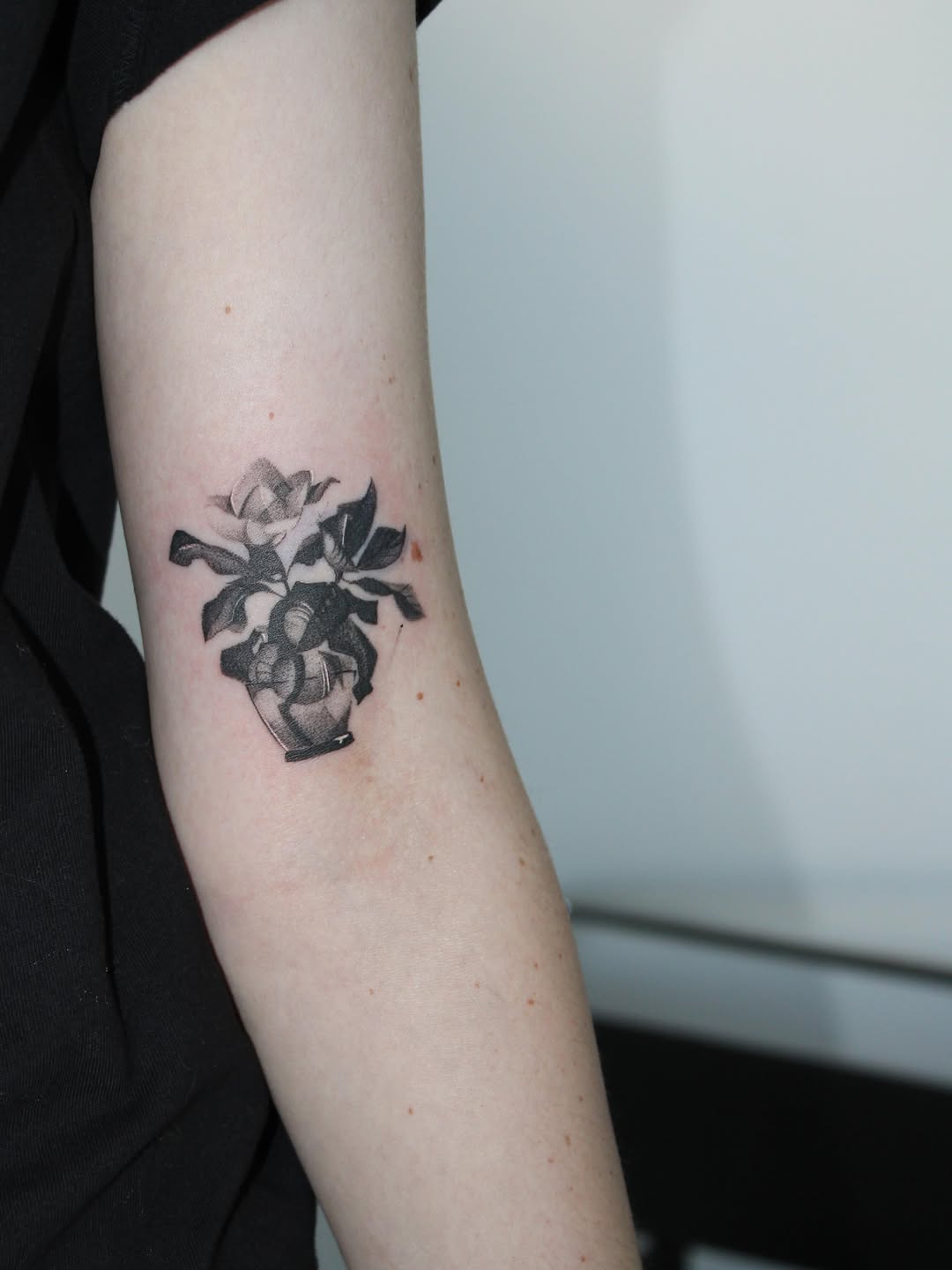 Tattoo by @jaymarietattoos — black_and_grey