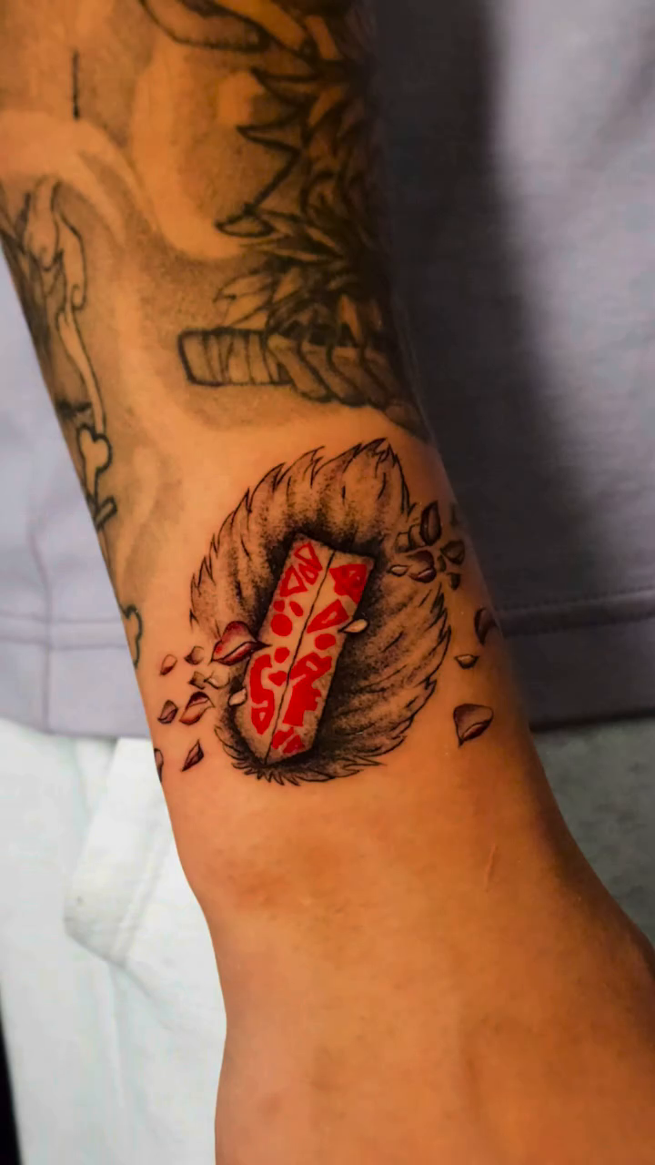 Tattoo by @kan.artistt — dark_realism