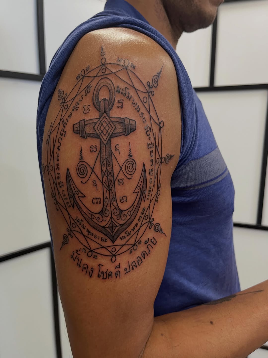 Tattoo by @miastattoo2 — blackwork, ornamental