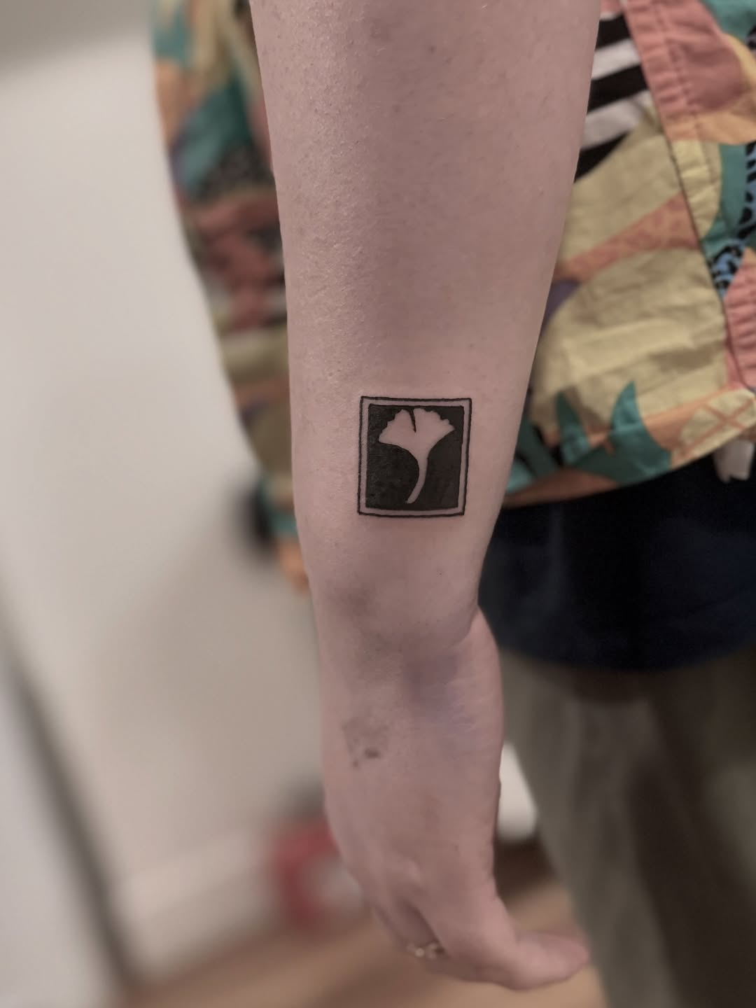 Tattoo by @hellridertattoo — blackwork, minimalist