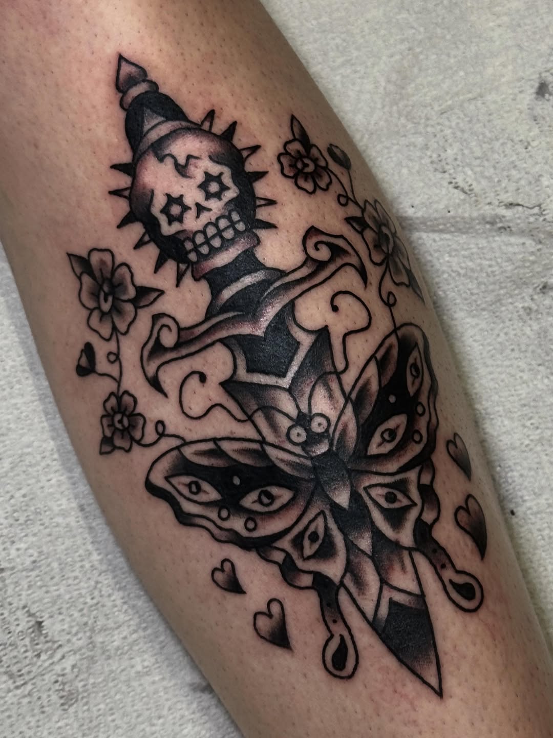 Tattoo by @uhmuh β neo_traditional, blackwork