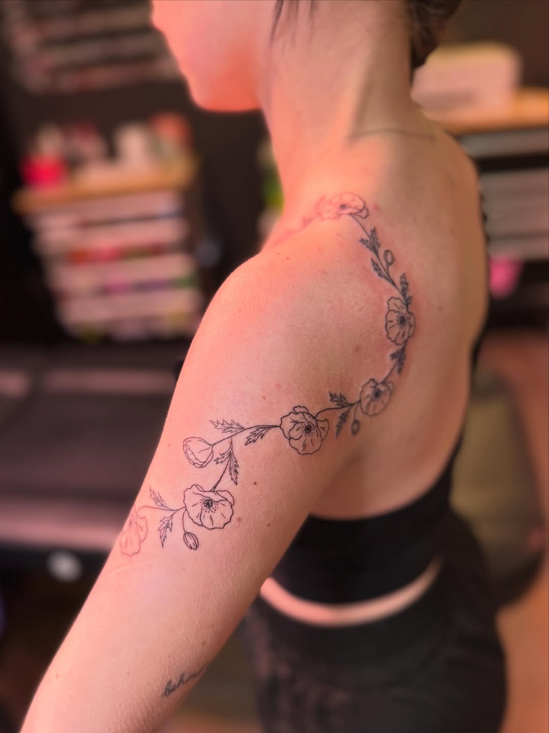 Tattoo by @lea_tattooine — fine_line