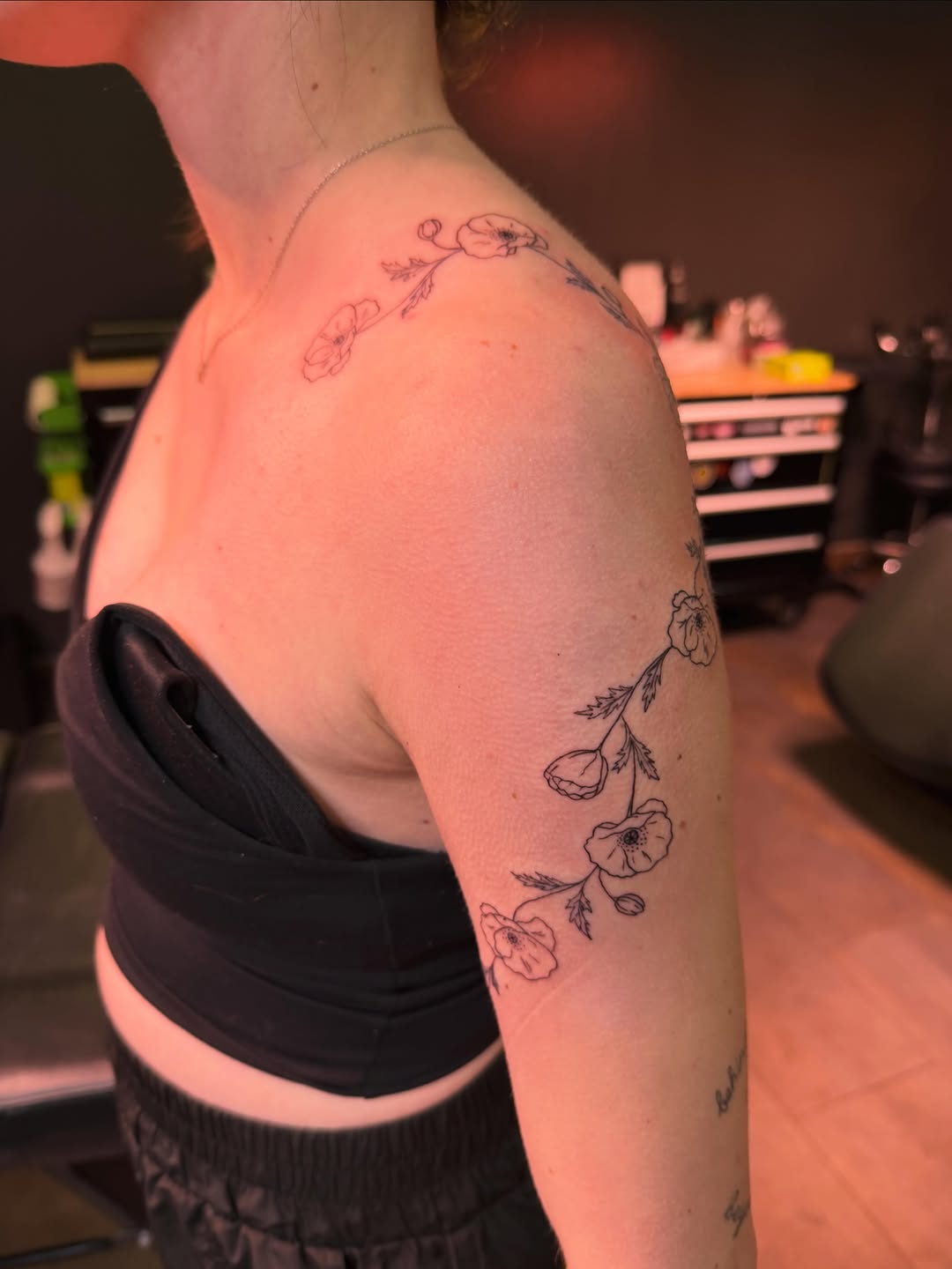 Tattoo by @lea_tattooine — fine_line
