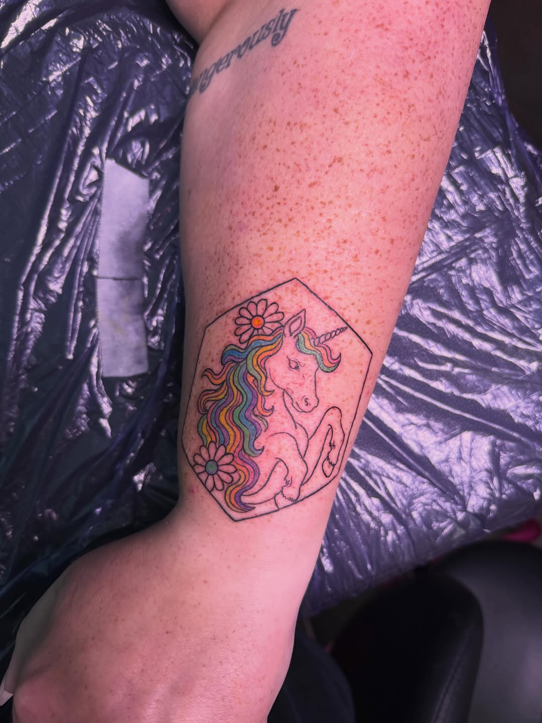 Tattoo by @lea_tattooine — new_school