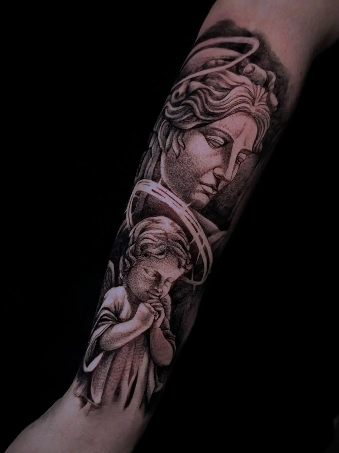 Tattoo by @y_i_n_k — realism, black_and_grey