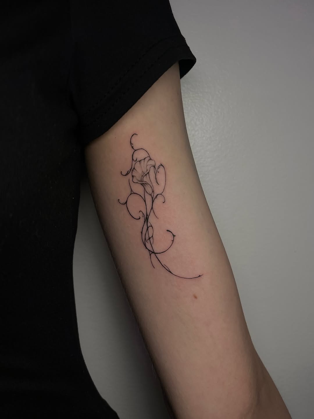Tattoo by @tattedbymk — fine_line