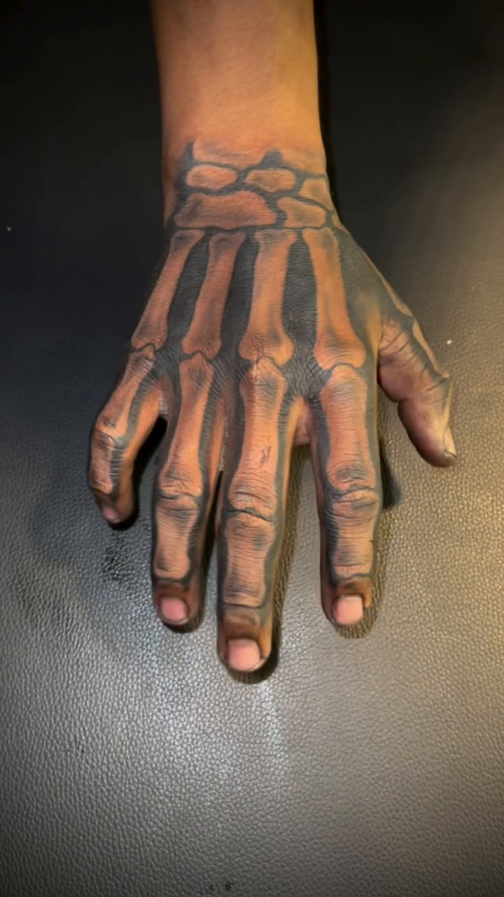 Tattoo by @tusanchotattoos_lv โ blackwork, illustrative