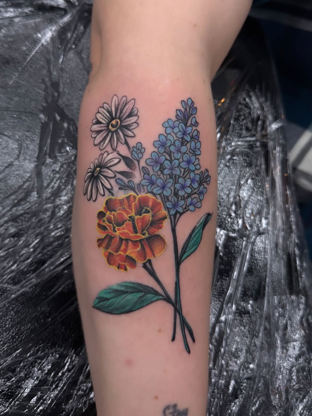 Tattoo by @luvetattoos — fine_line