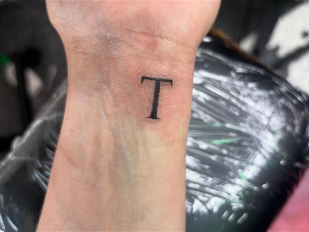 Tattoo by @hiro.tattoos — lettering_script, minimalist