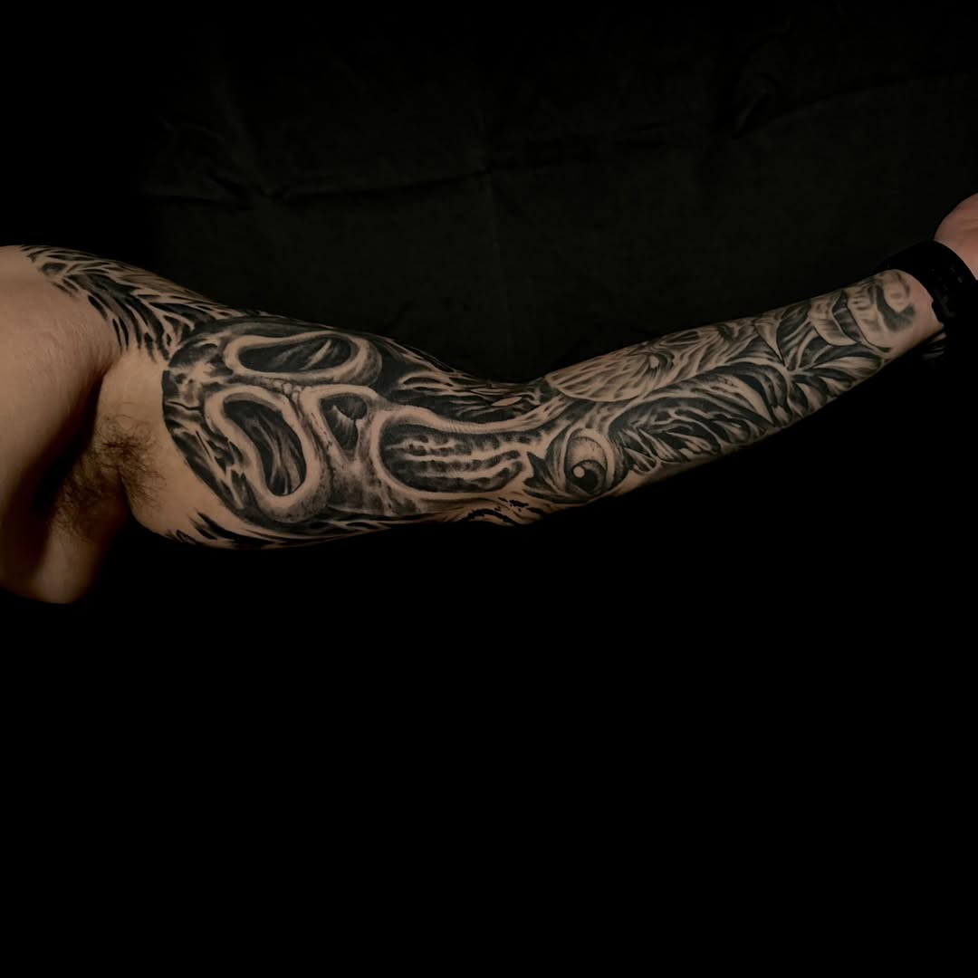 Tattoo by @hellbent.sebastian — blackwork, illustrative