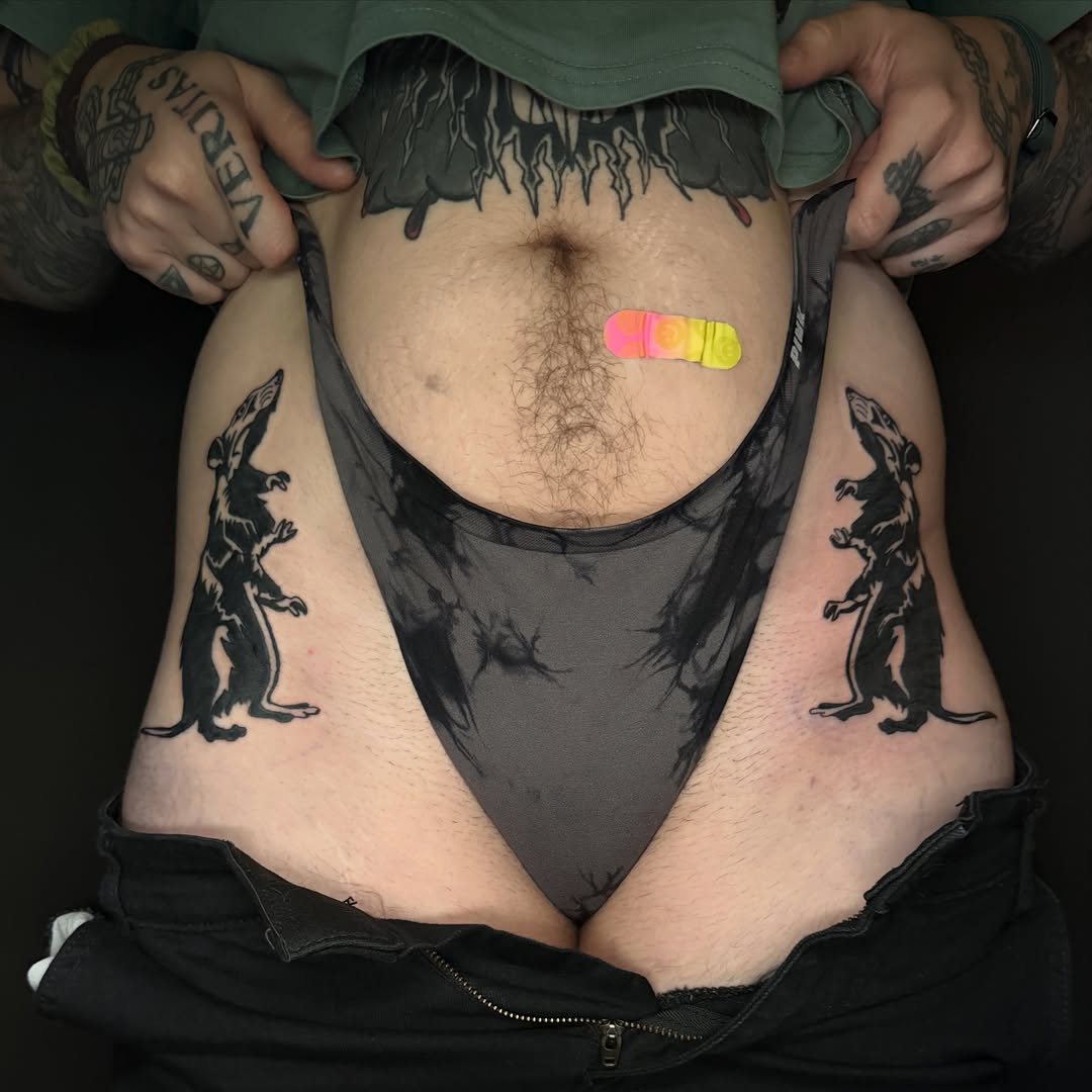 Tattoo by @worth.4ever — blackwork
