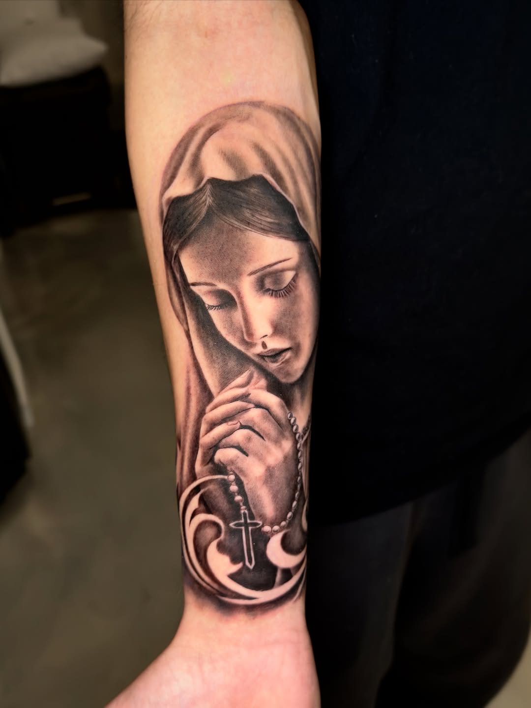 Tattoo by @bandoztattoos β realism, black_and_grey