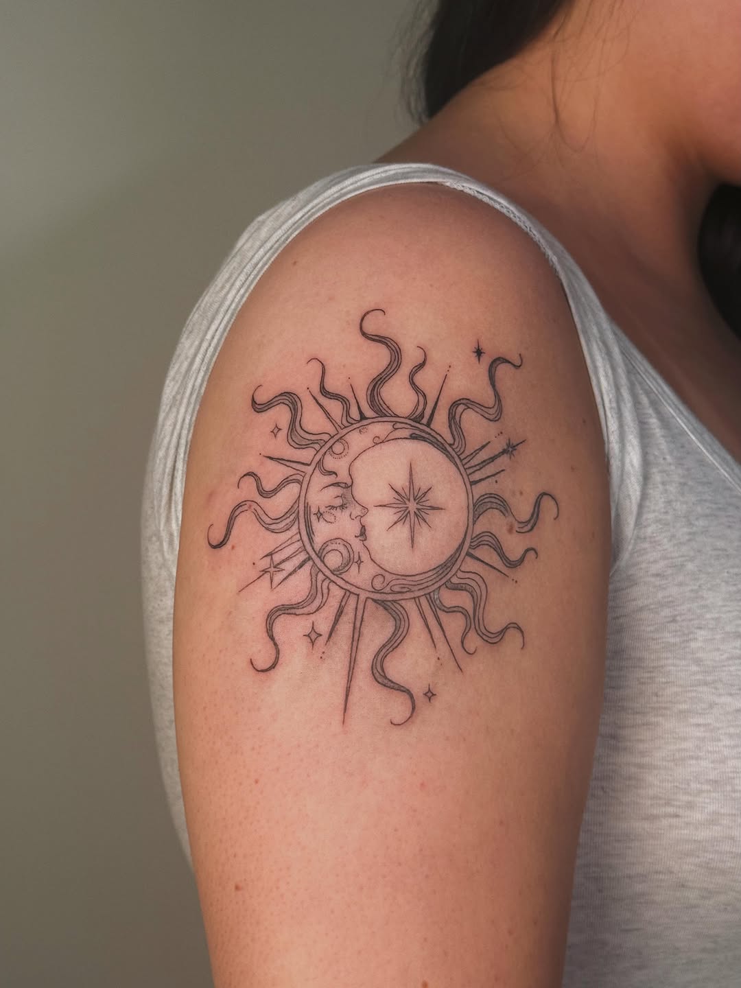 Tattoo by @artpavt — fine_line, illustrative