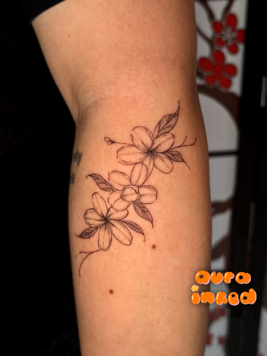Tattoo by @aurainked — fine_line