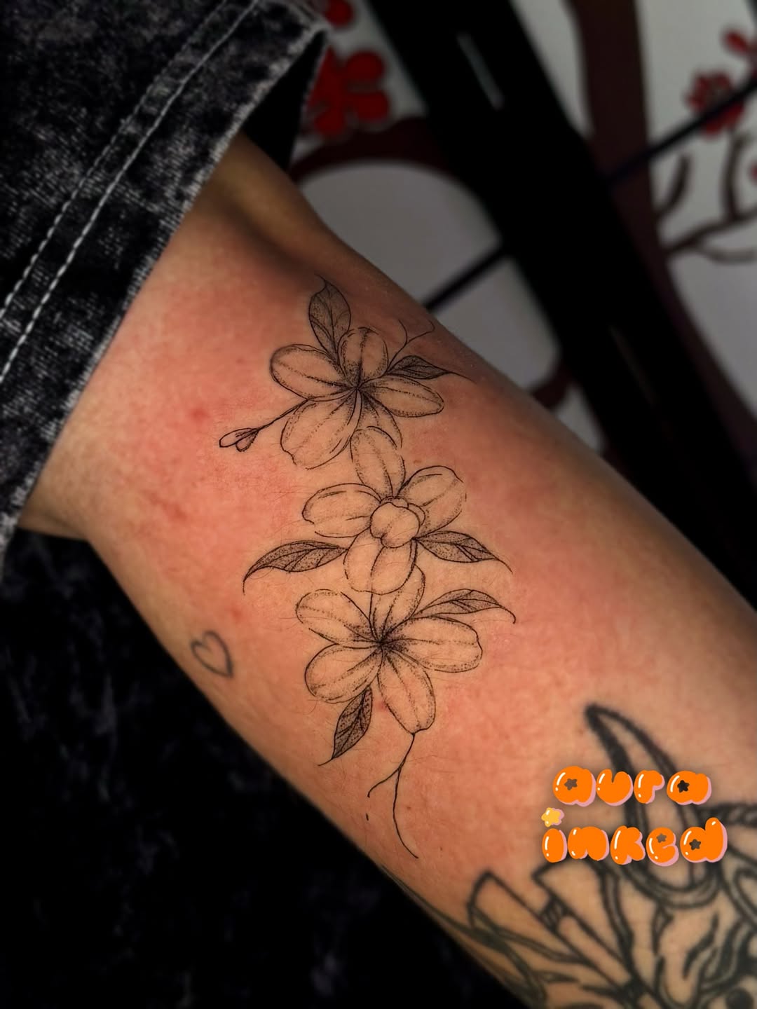 Tattoo by @aurainked — fine_line