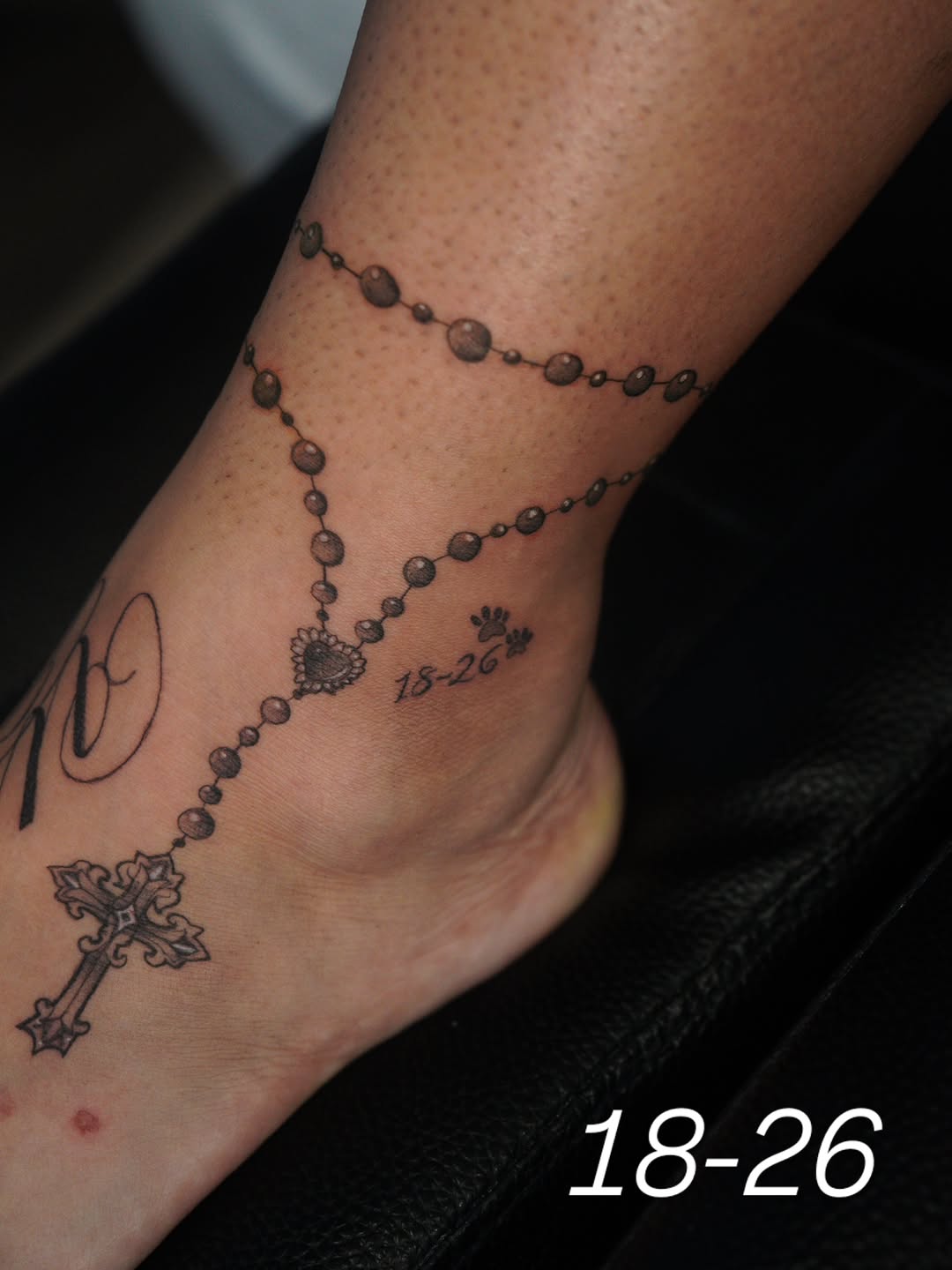 Tattoo by @tattoobytats โ black_and_grey, illustrative
