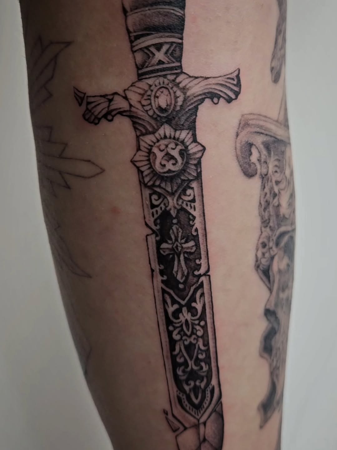 Tattoo by @hermin_tattoo โ black_and_grey
