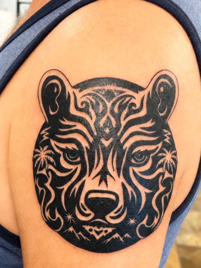 Tattoo by @stoney760 — blackwork