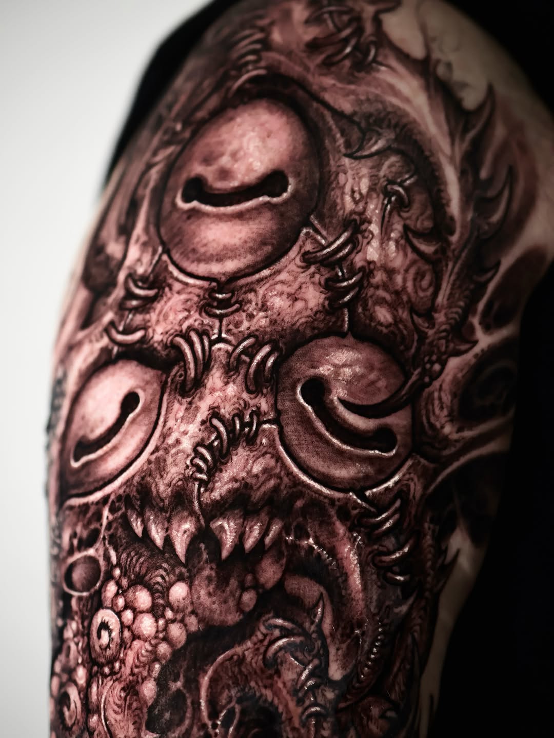 Tattoo by @kwannew_ โ dark_realism