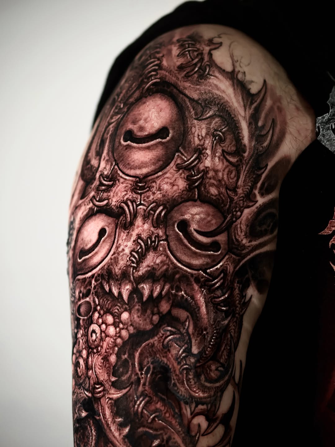 Tattoo by @kwannew_ โ dark_realism