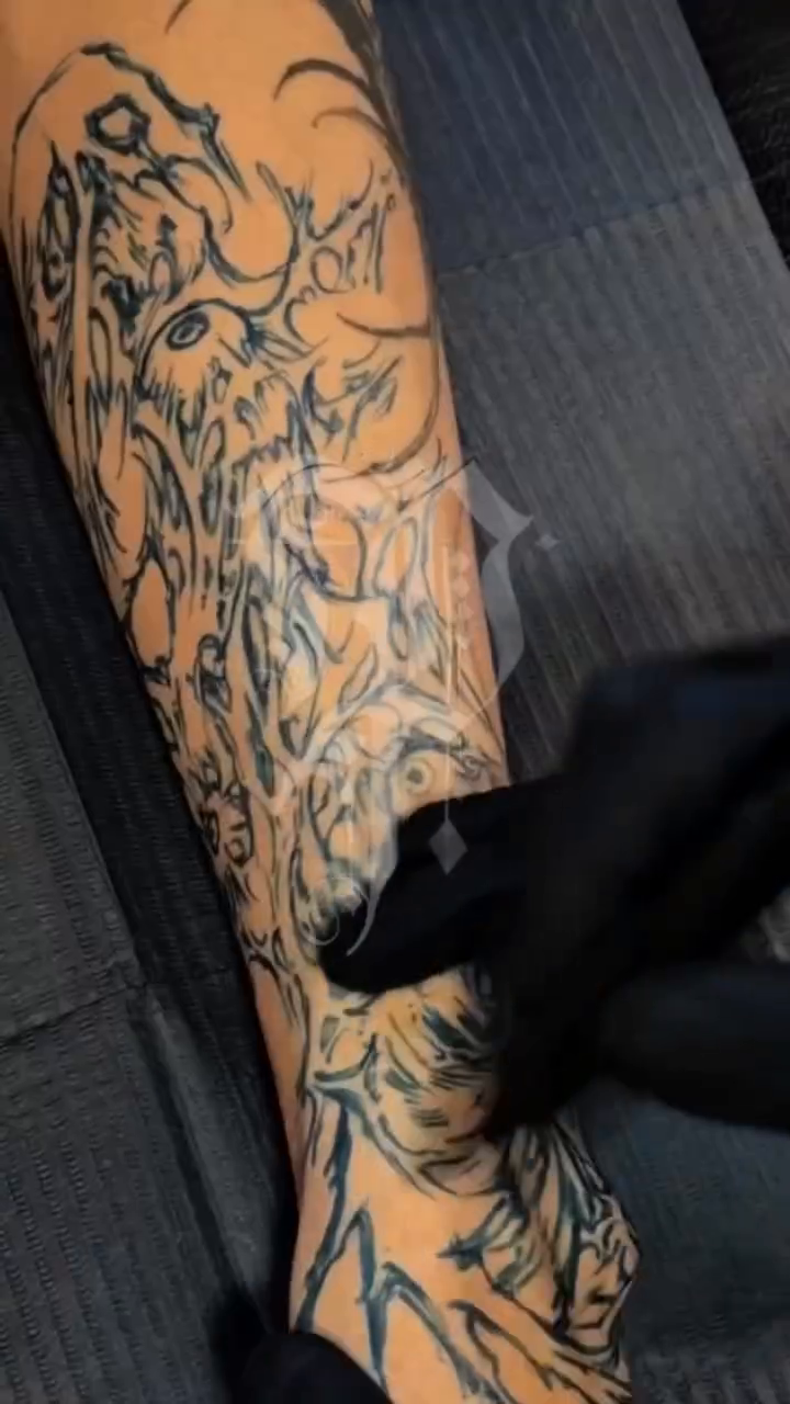Tattoo by @barragantattoos — blackwork, dark_realism