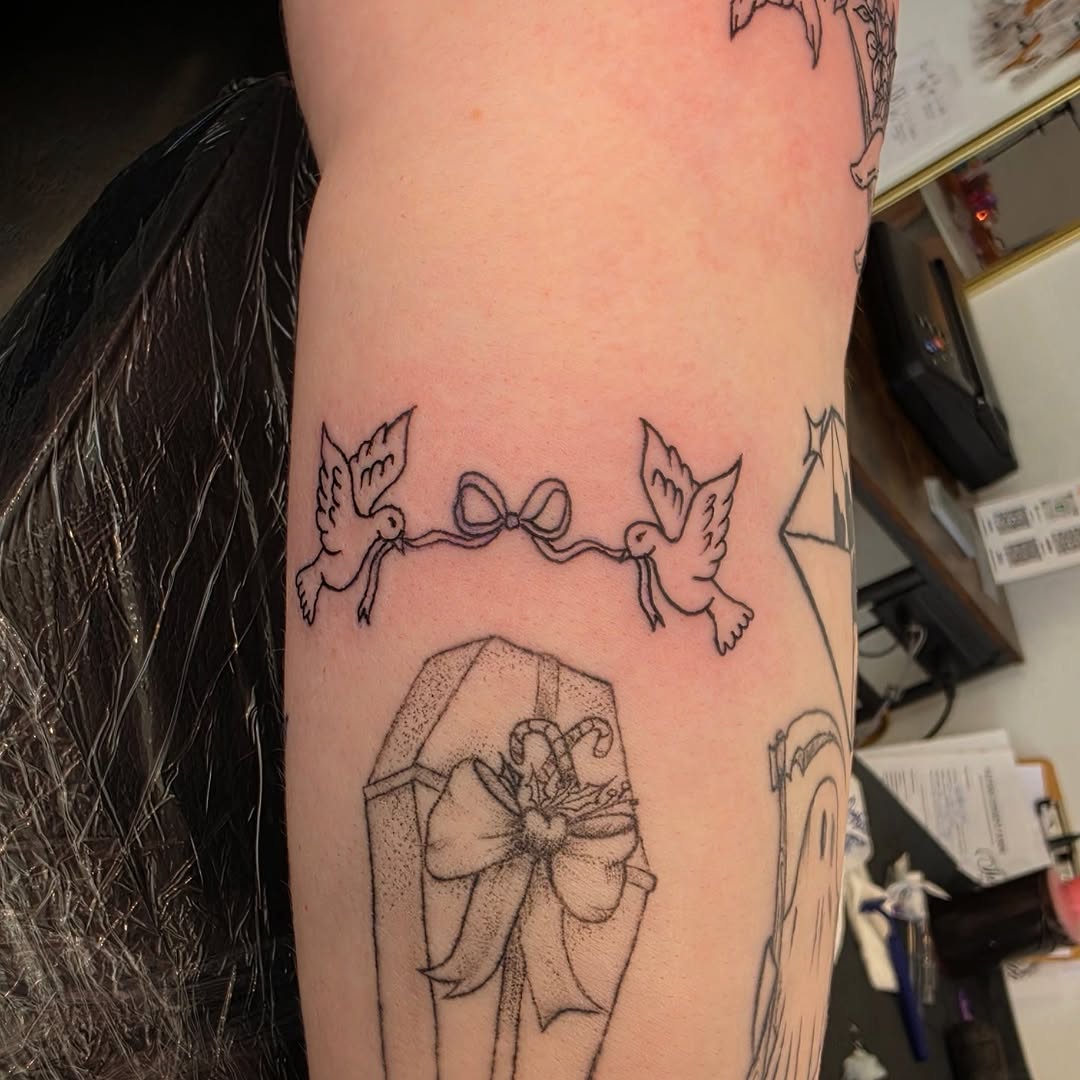 Tattoo by @solsticetattoonc β black_and_grey