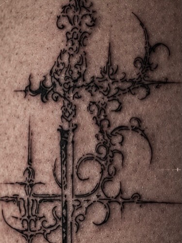 Tattoo by @sautattooo — ornamental, blackwork