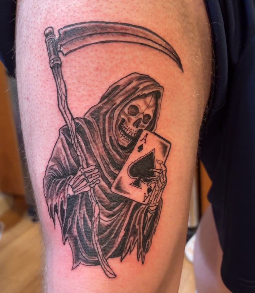 Tattoo by @middlemat.tats — black_and_grey, illustrative