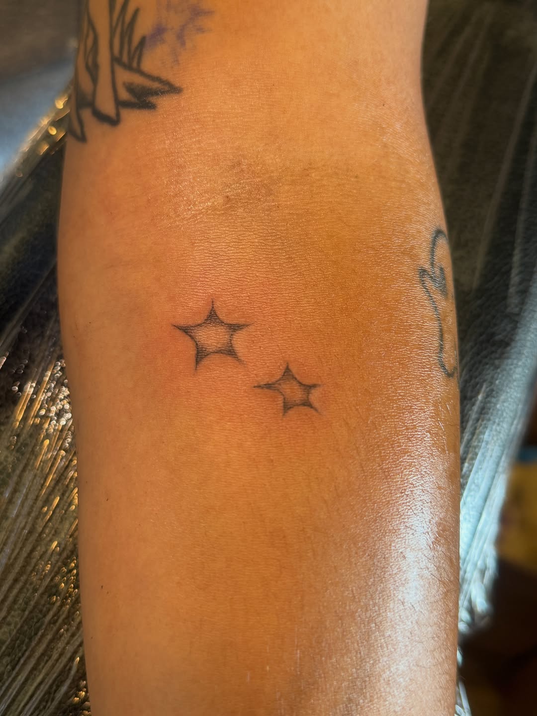 Tattoo by @susususprnova — minimalist