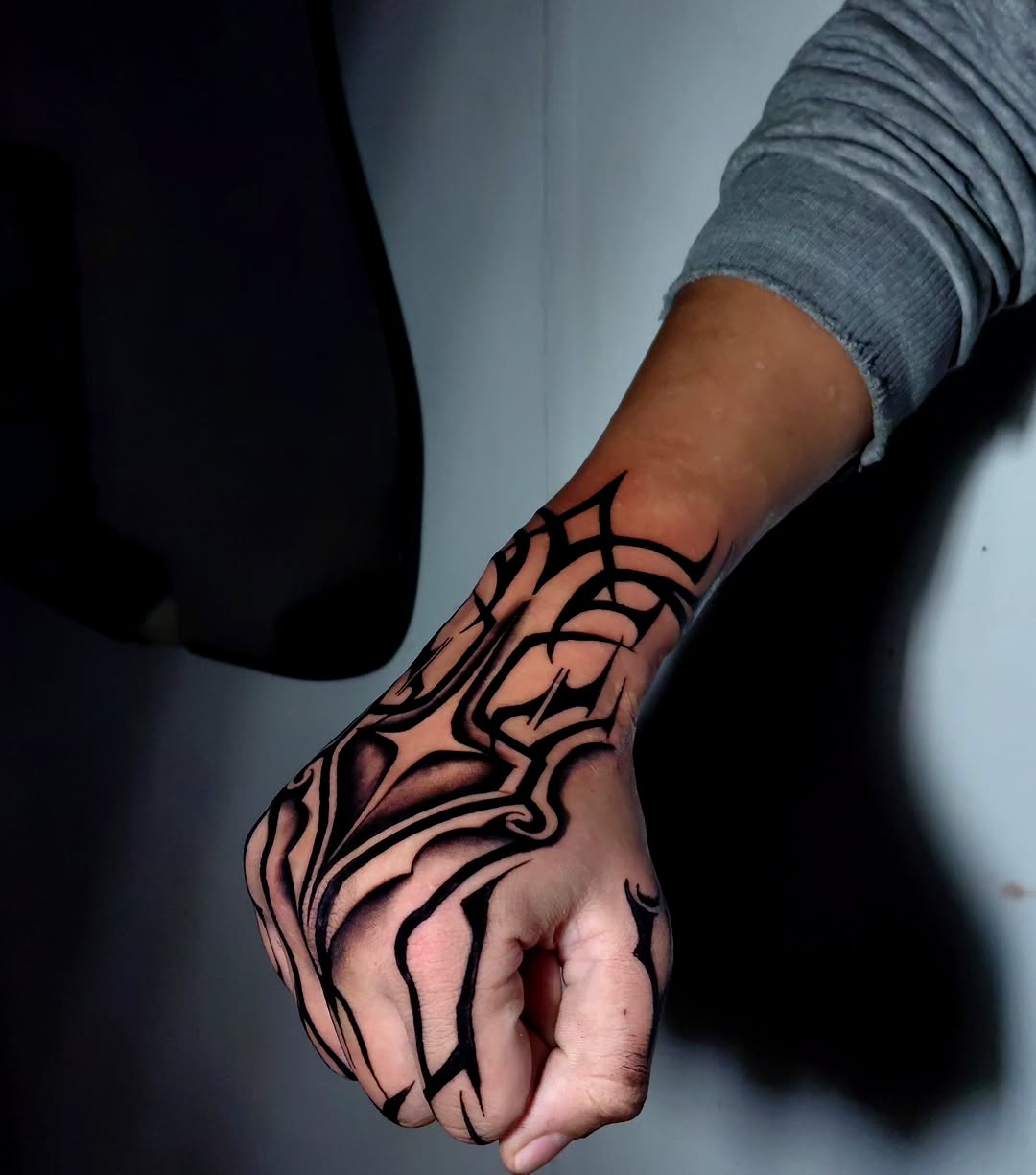 Tattoo by @issa.tatts — blackwork, tribal