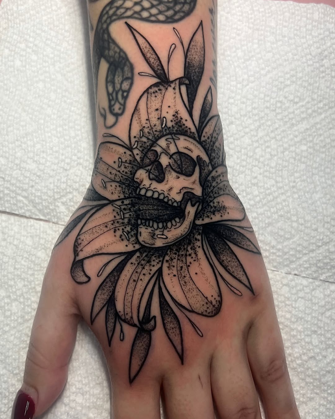 Tattoo by @shannonkeeleyy — black_and_grey, dotwork