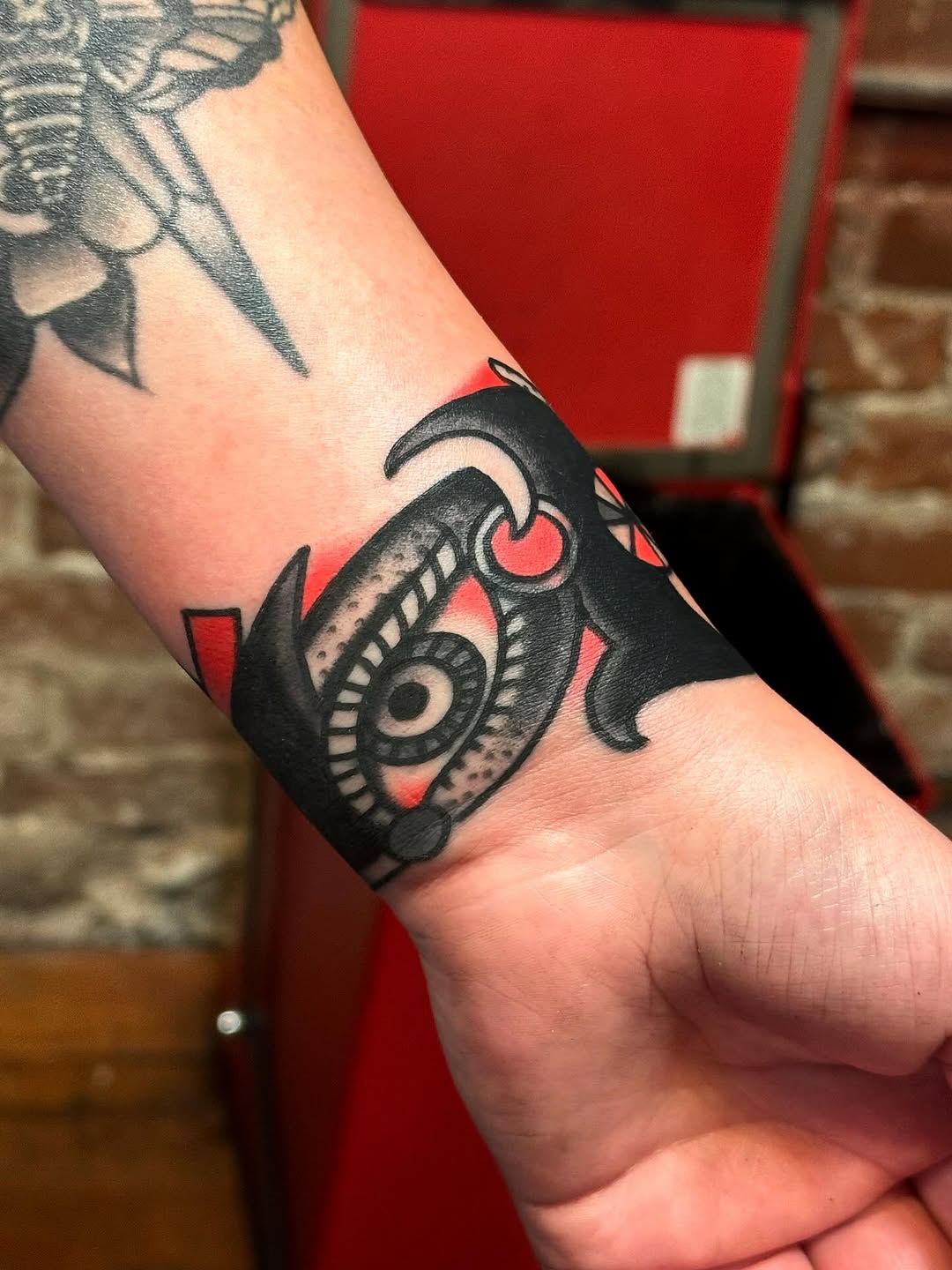Tattoo by @tat2brain — american_traditional, blackwork