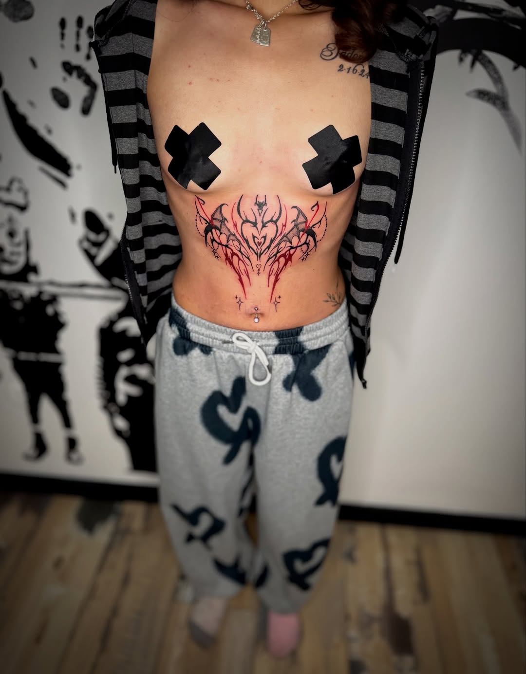 Tattoo by @konorvalentine — blackwork