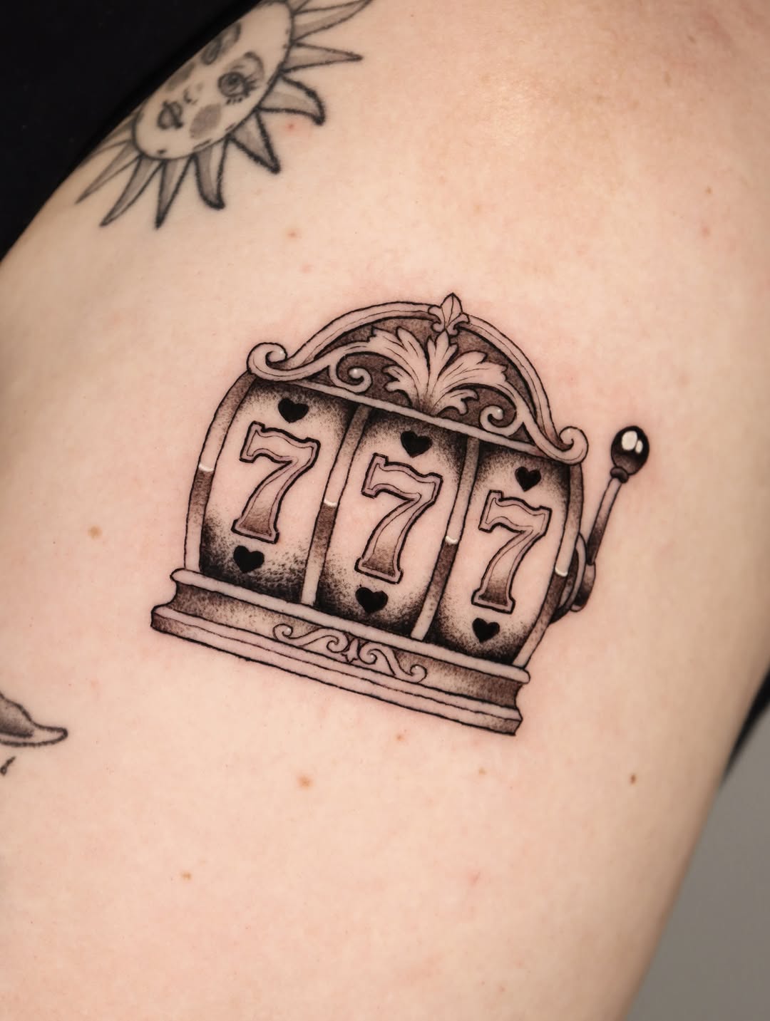 Tattoo by @jeffreindeltattoos — black_and_grey