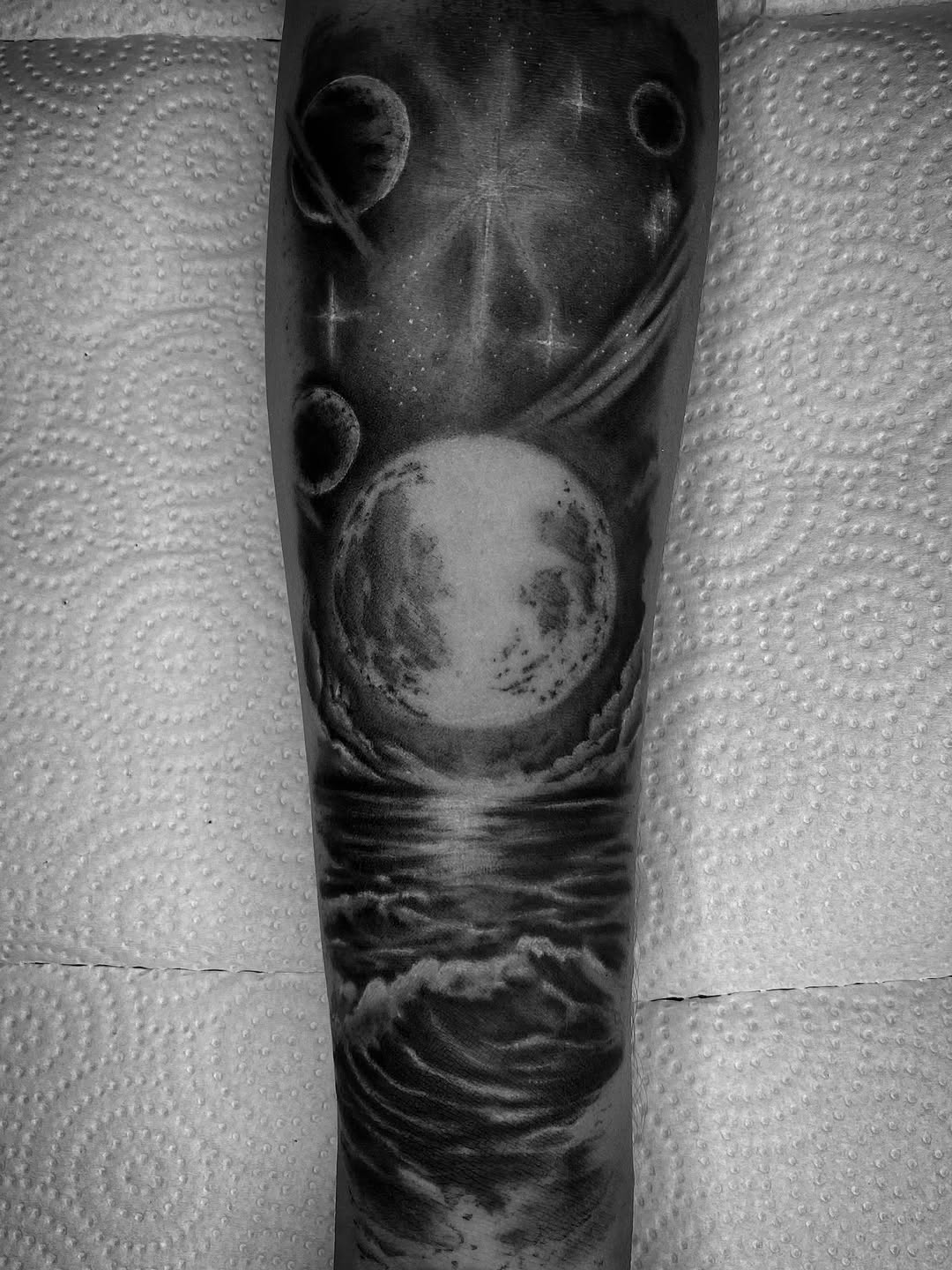 Tattoo by @garotodatatuagem β realism, black_and_grey