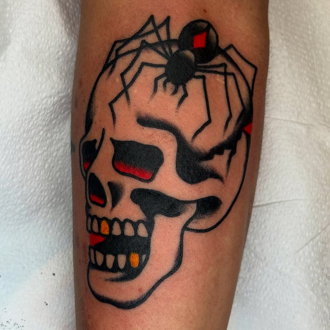 Tattoo by @colbybarrontattoo โ american_traditional