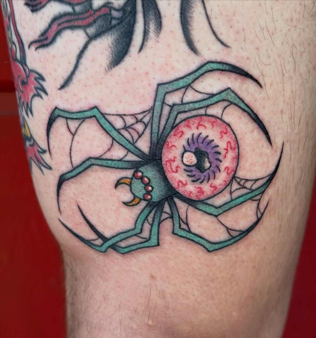 Tattoo by @kayzzentat2 — american_traditional, illustrative