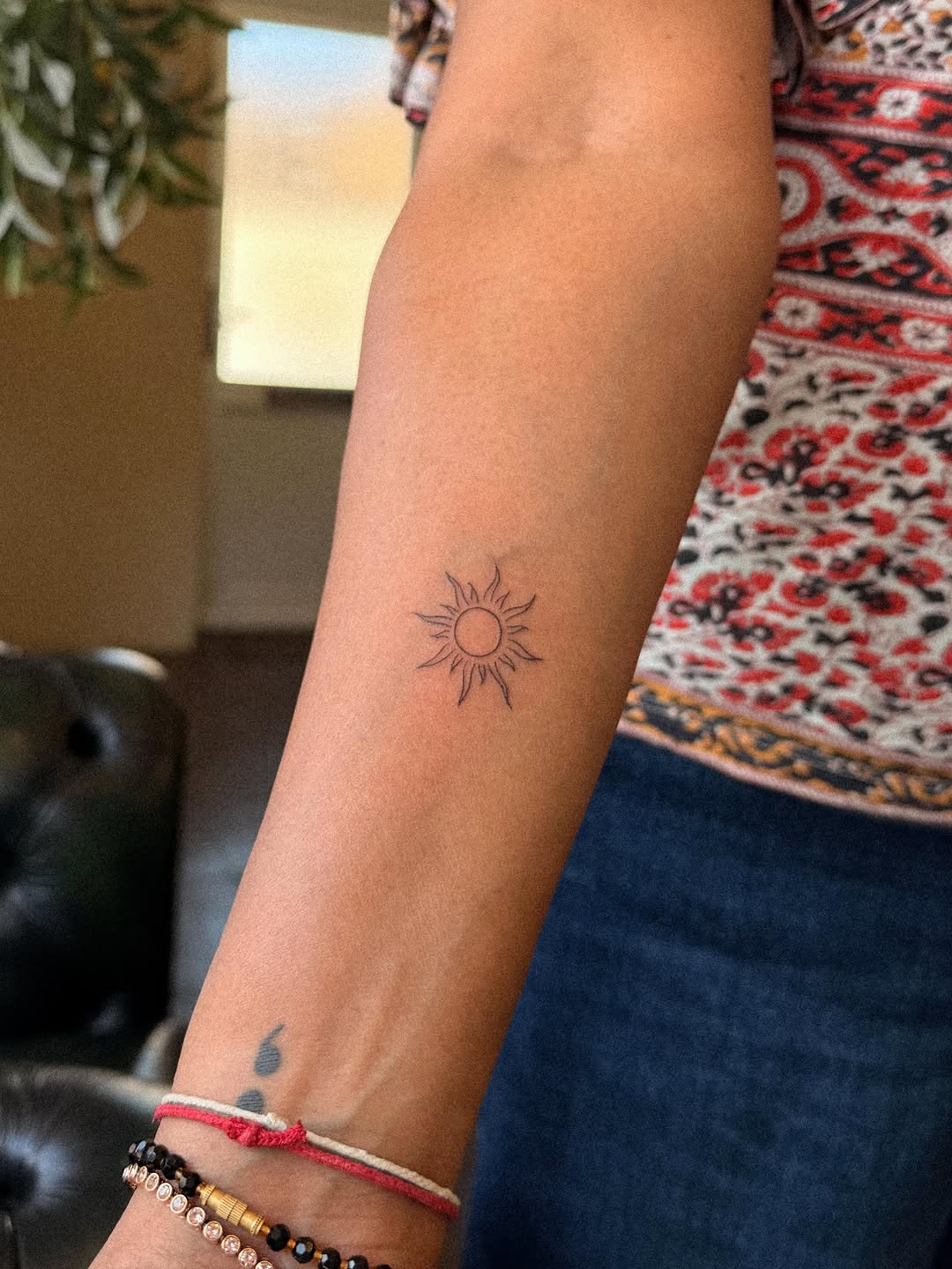 Tattoo by @rtrv.tattoo — fine_line, minimalist