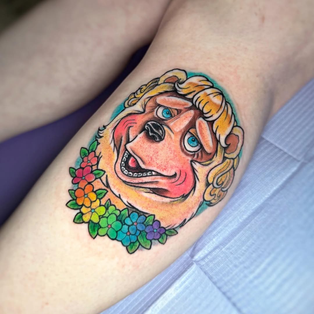 Tattoo by @q.k.tattoo โ new_school