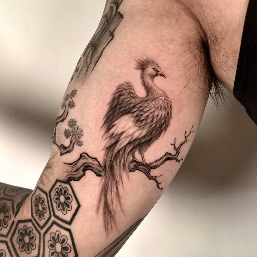 Tattoo by @long.tea_tattooer — black_and_grey