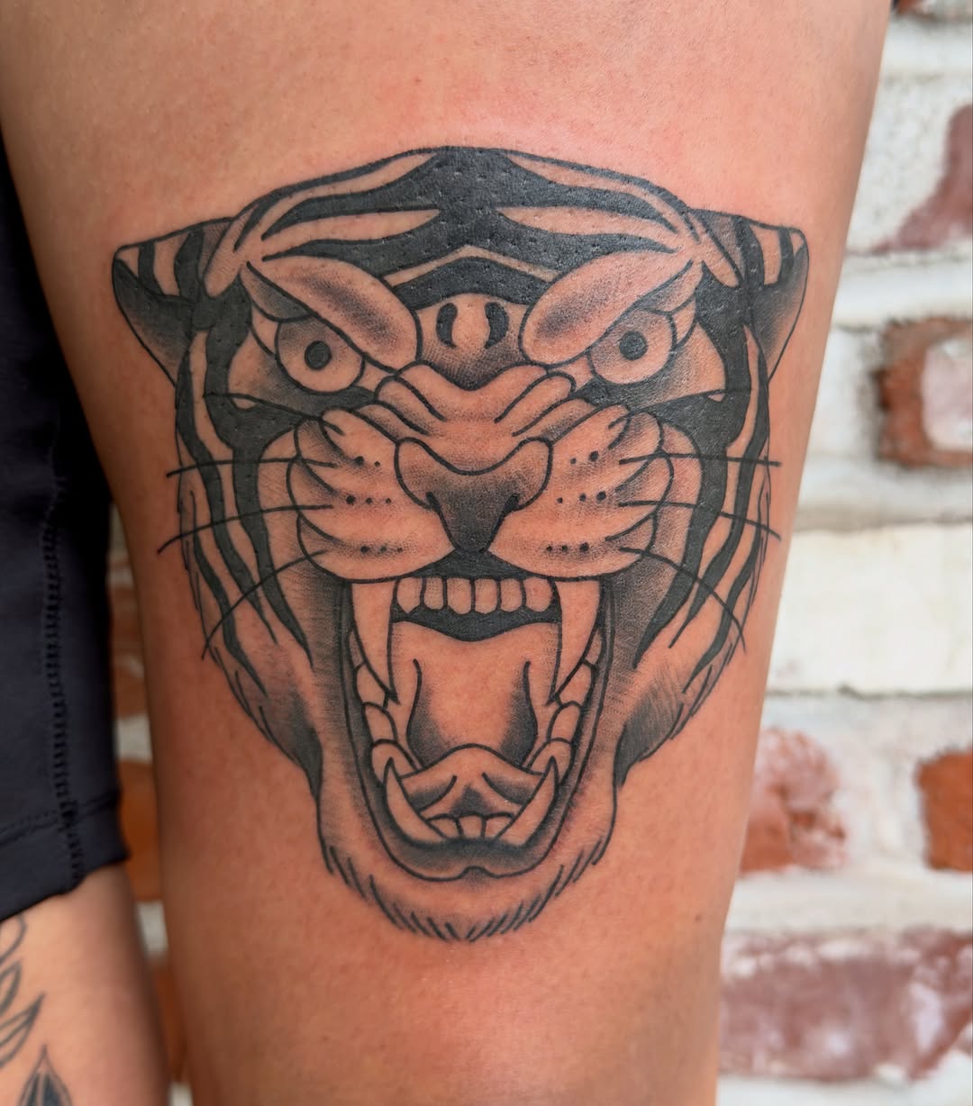 Tattoo by @lunatattooss — american_traditional, black_and_grey