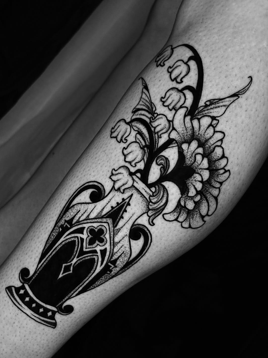 Tattoo by @call.me.crybabyy — blackwork, ornamental