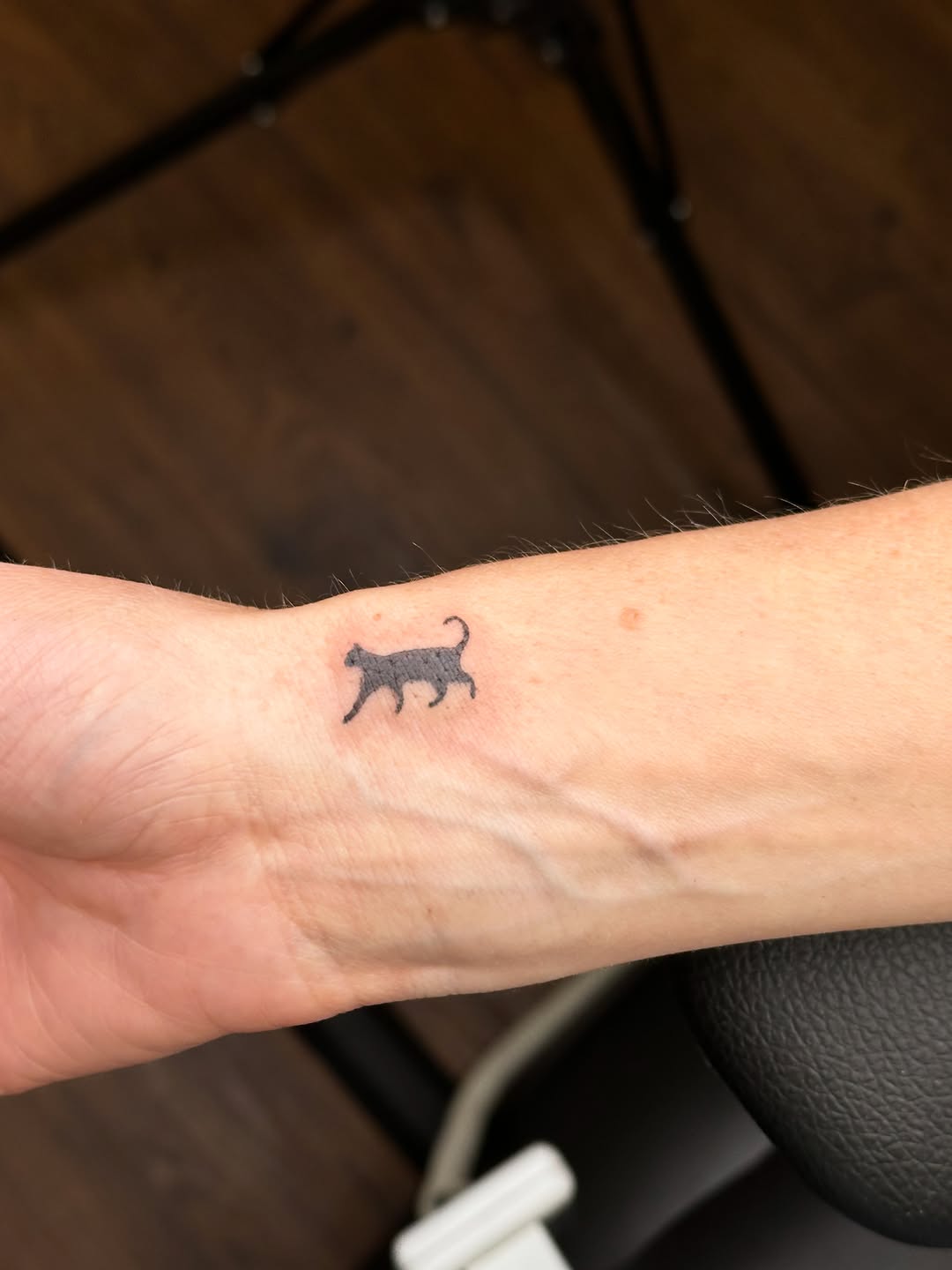 Tattoo by @novelinktattoo — fine_line, minimalist