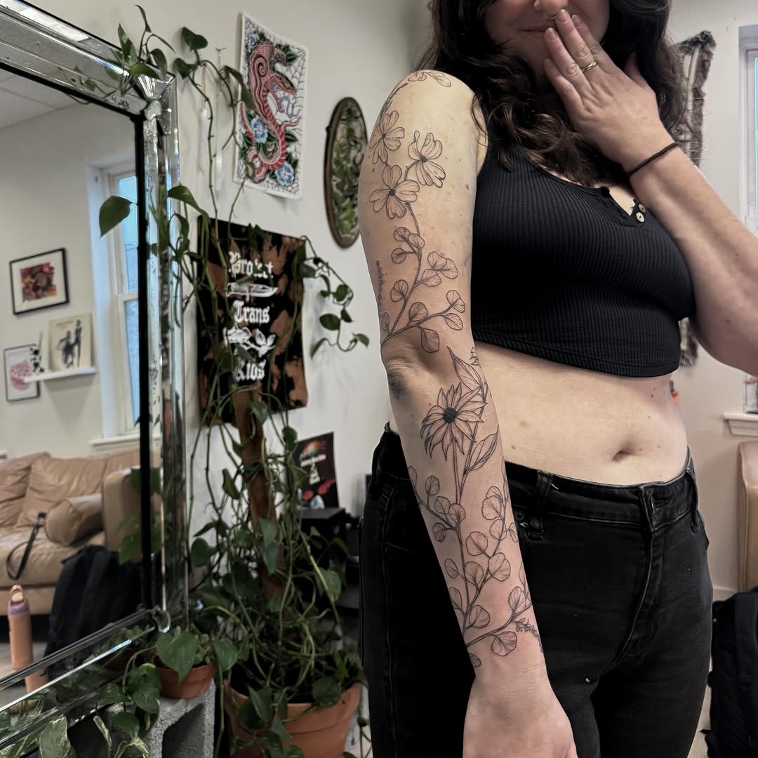 Tattoo by @kat.o.tat — fine_line