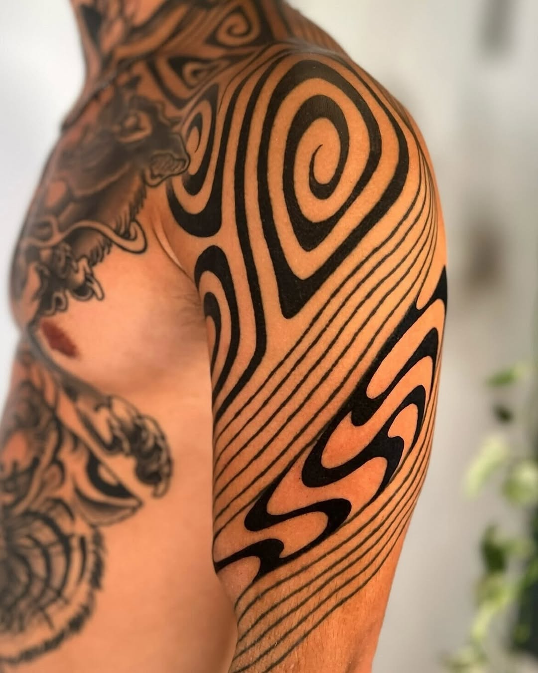Tattoo by @katnoirink โ blackwork, geometric