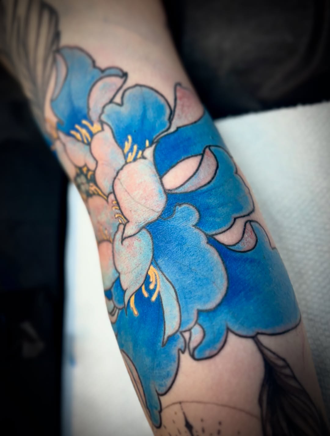 Tattoo by @chalmskinart — japanese_irezumi, watercolor