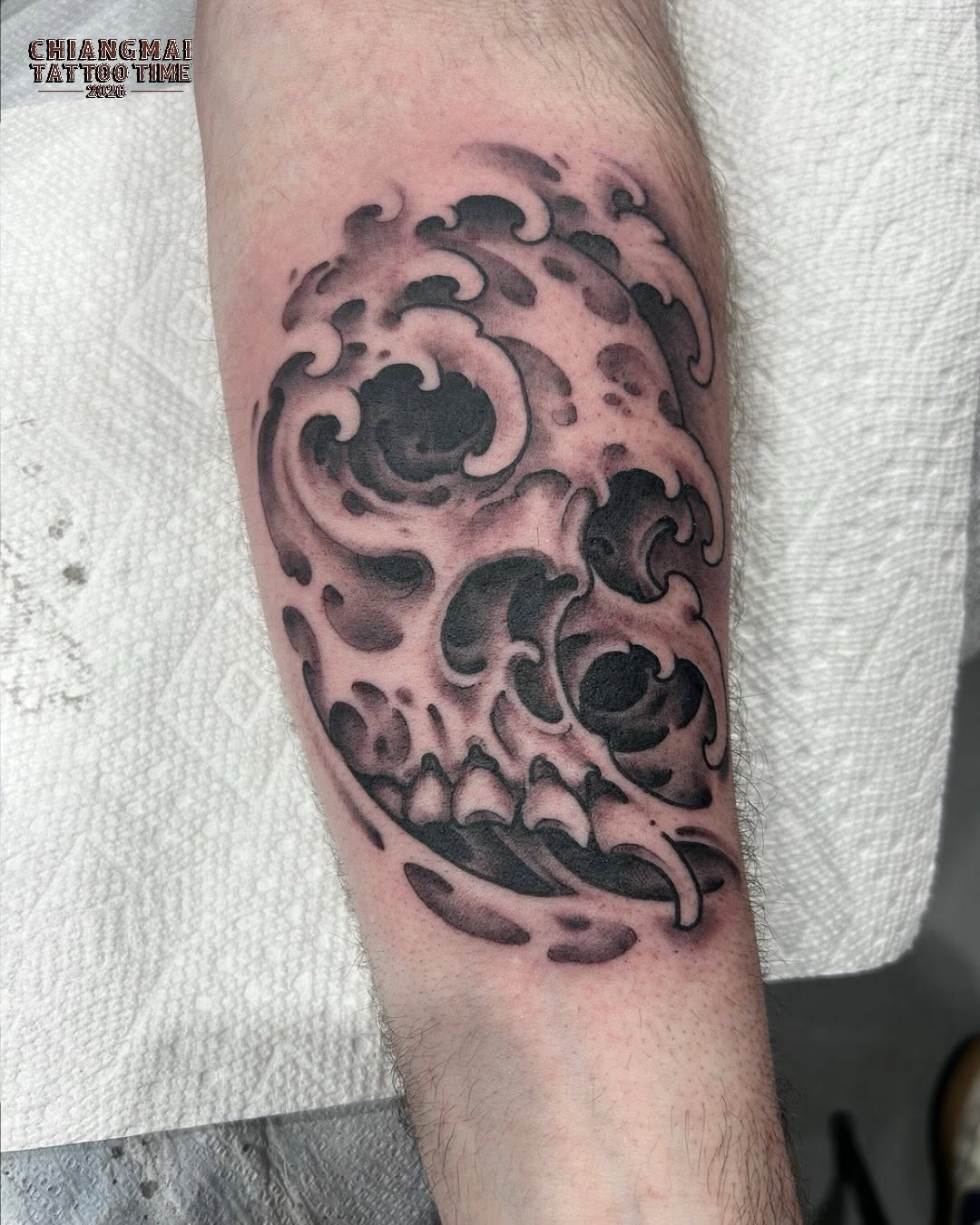 Tattoo by @justinweatherholtz — black_and_grey, japanese_irezumi